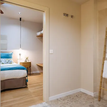 New Hostly Alameda Apartment