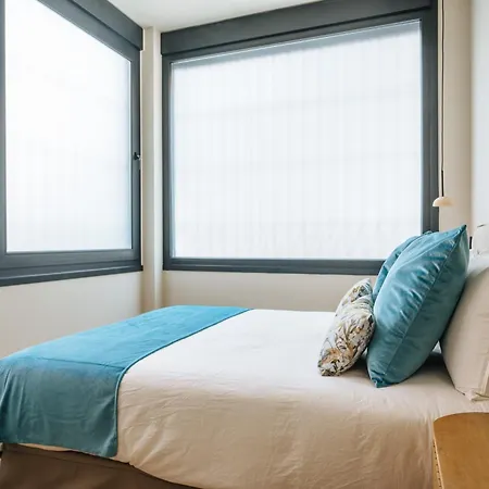 New Hostly Alameda * Seville