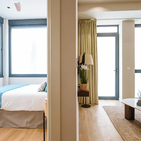 New Hostly Alameda